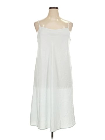 Uniqlo Casual Dress (view 1)