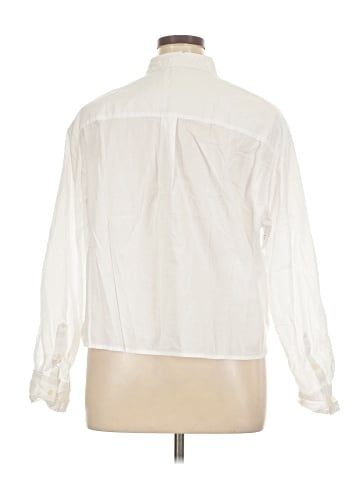 Gap Long Sleeve Button-Down Shirt (view 2)