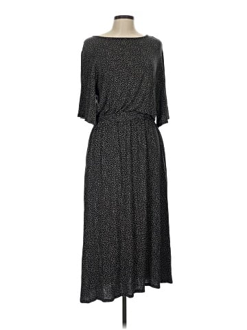 Uniqlo Casual Dress (view 1)