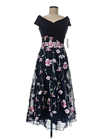 Teri Jon by Rickie Freeman Cocktail Dress (view 1)