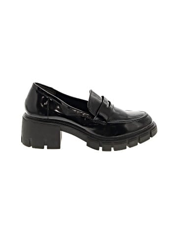 Crown Vintage Flats (view 1)