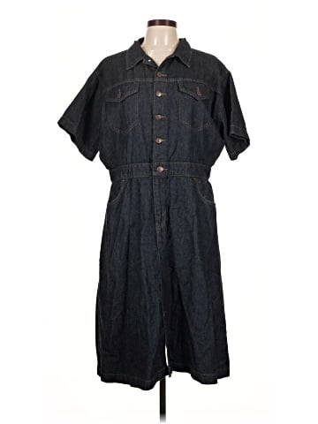 Levi's Casual Dress (view 1)