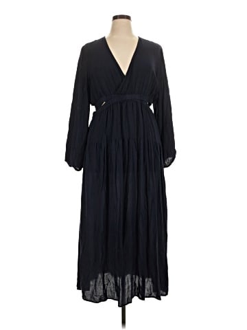 Old Navy Casual Dress (view 1)