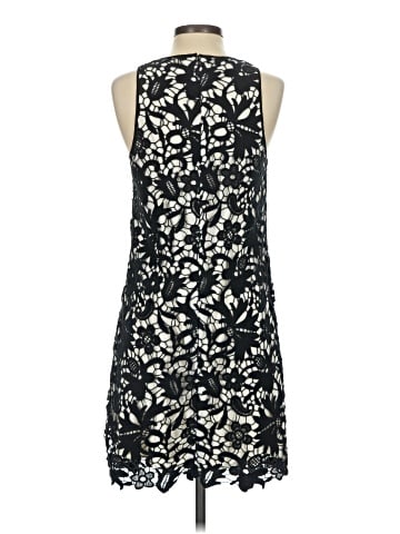 Banana Republic Casual Dress (view 2)