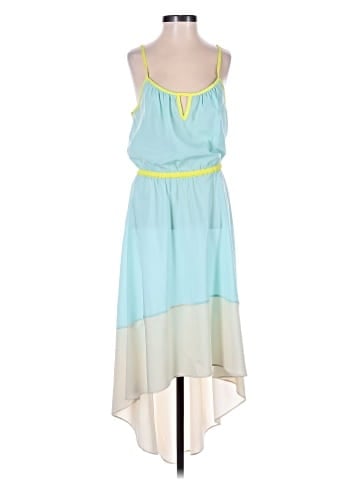 Willow & Clay Casual Dress (view 1)