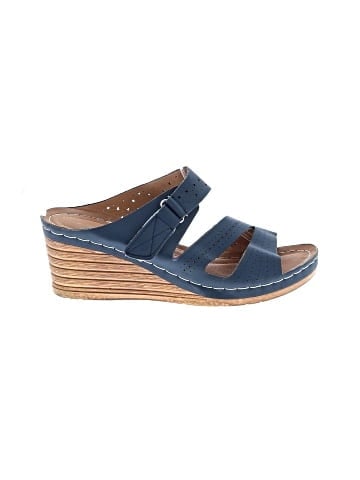 Unbranded Wedges (view 1)