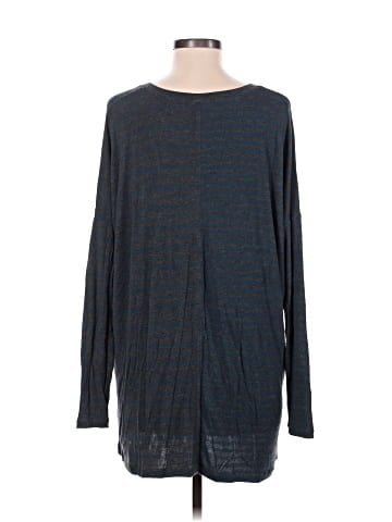 CAbi Long Sleeve T-Shirt (view 2)