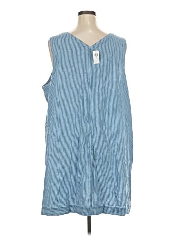 Old Navy Casual Dress (view 2)
