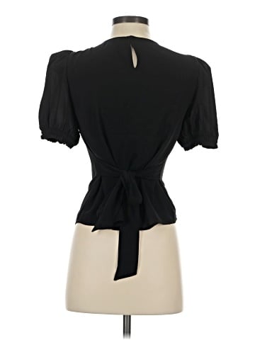 Express Outlet Short Sleeve Top (view 2)