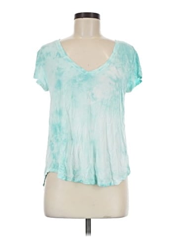 American Eagle Outfitters Short Sleeve T-Shirt (view 1)