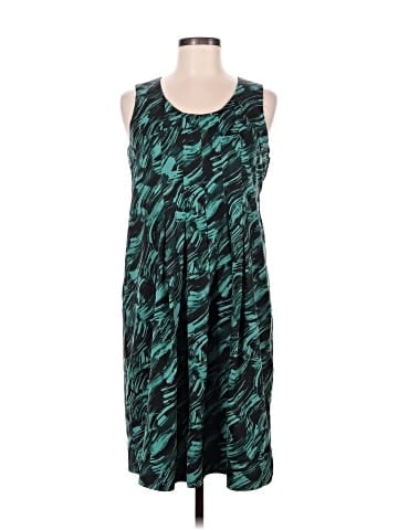 Simply Vera Vera Wang Casual Dress (view 1)