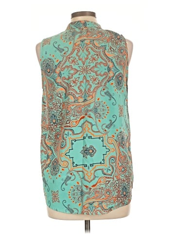 Yahada Sleeveless Blouse (view 2)