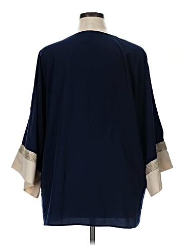 Chico's 3/4 Sleeve Top (view 2)