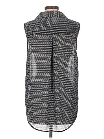 H&M Sleeveless Blouse (view 2)
