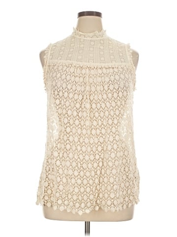 Lilis Closet Sleeveless Blouse (view 1)