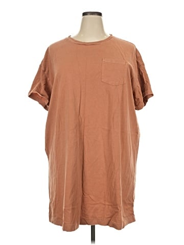 Old Navy Casual Dress (view 1)
