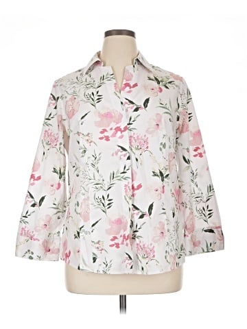 Gold Label Investments 3/4 Sleeve Button-Down Shirt (view 1)