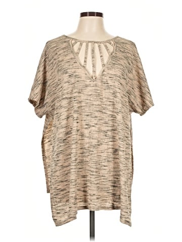 Gibson Latimer Poncho (view 1)