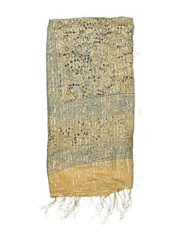 Unbranded Scarf (view 2)