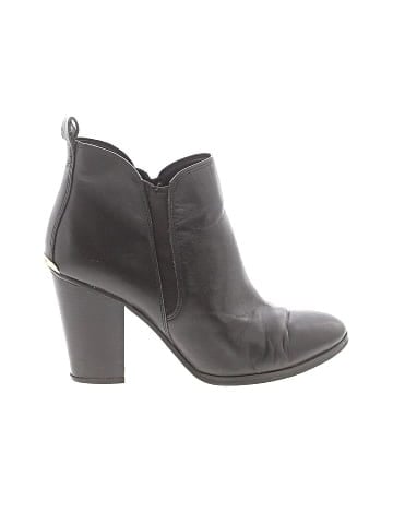 MICHAEL Michael Kors Ankle Boots (view 1)