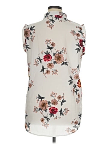 Amaryllis Sleeveless Blouse (view 2)