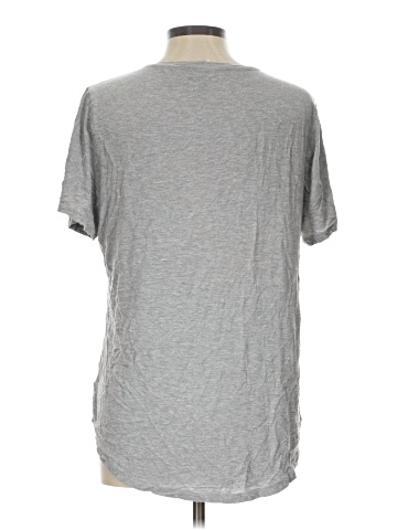 Old Navy Short Sleeve T-Shirt (view 2)