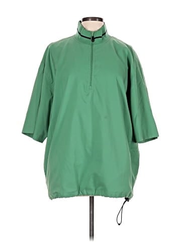 Ashworth Poncho (view 1)