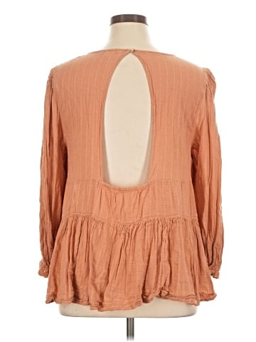 American Eagle Outfitters Long Sleeve Blouse (view 2)