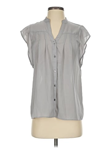 Chloe K Sleeveless Button-Down Shirt (view 1)