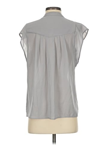 Chloe K Sleeveless Button-Down Shirt (view 2)
