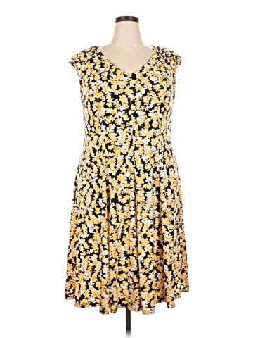 Maggy London Casual Dress (view 1)