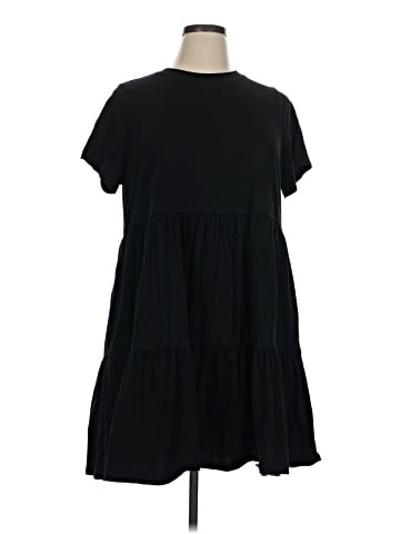 Old Navy Casual Dress (view 1)