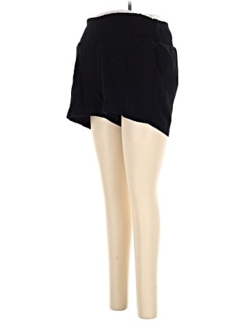 Gap - Maternity Shorts (view 1)