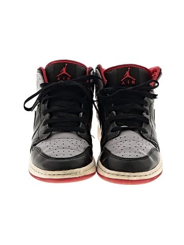 Air Jordan Sneakers (view 2)