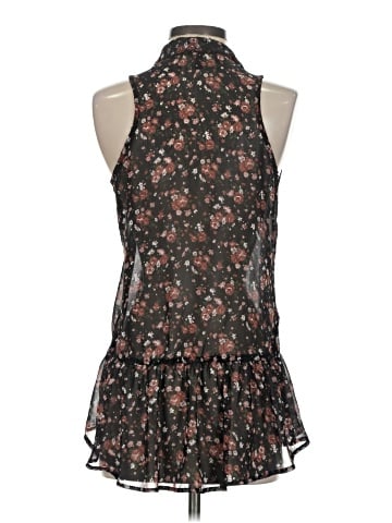 Full Tilt Sleeveless Blouse (view 2)