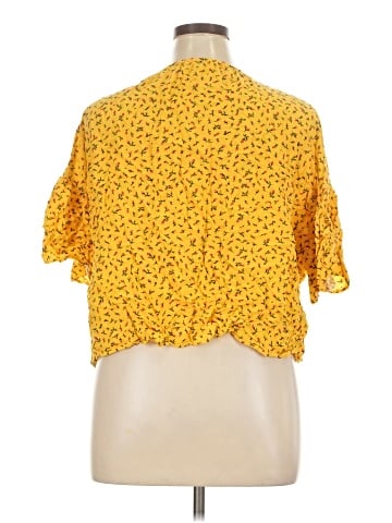Levi's Short Sleeve Blouse (view 2)