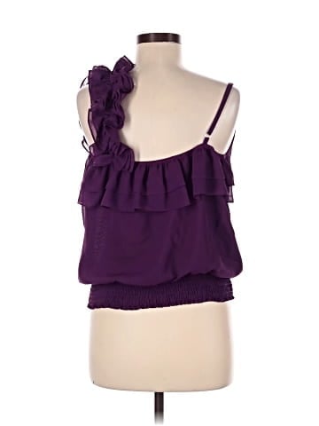 Romeo & Juliet Couture Sleeveless Blouse (view 2)
