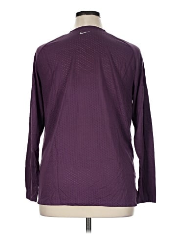Nike Long Sleeve T-Shirt (view 2)
