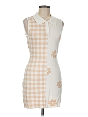 Le Lis Casual Dress (view 1)