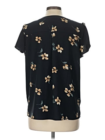 Hilary Radley Short Sleeve Blouse (view 2)