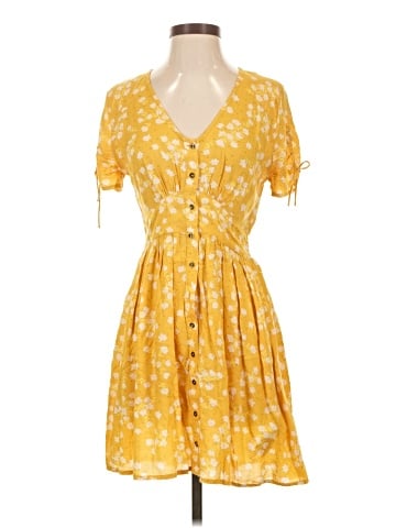 Billabong Casual Dress (view 1)
