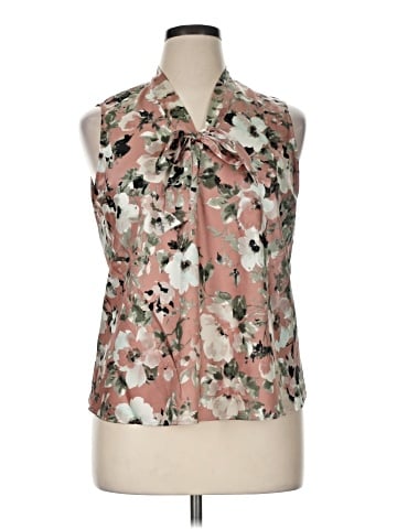 Kasper Sleeveless Blouse (view 1)