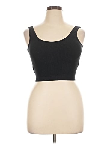 Pro-fit Sleeveless Top (view 1)