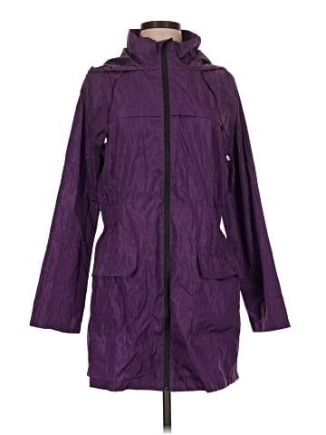 Lomon Raincoat (view 1)