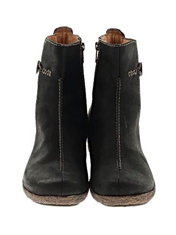 Timberland Ankle Boots (view 2)