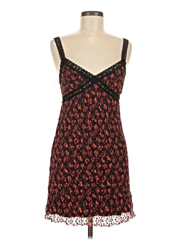 Urban Outfitters Casual Dress (view 1)