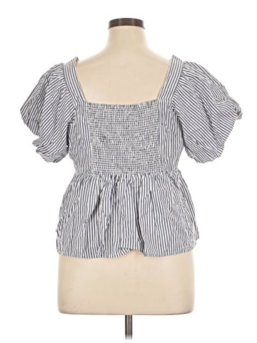 Old Navy Short Sleeve Blouse (view 2)