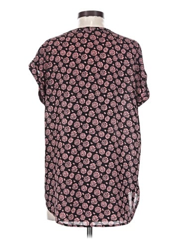 Pleione Short Sleeve Blouse (view 2)
