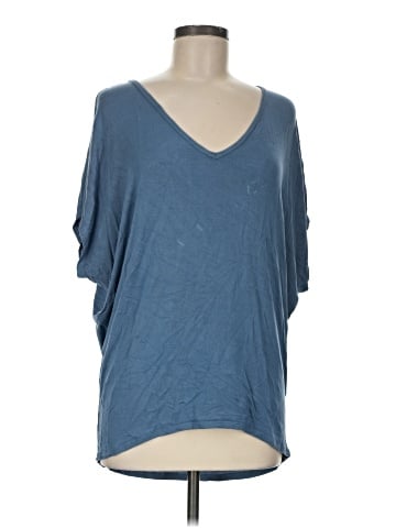 Amour Vert 3/4 Sleeve T-Shirt (view 1)