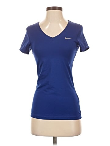 Nike Active T-Shirt (view 1)